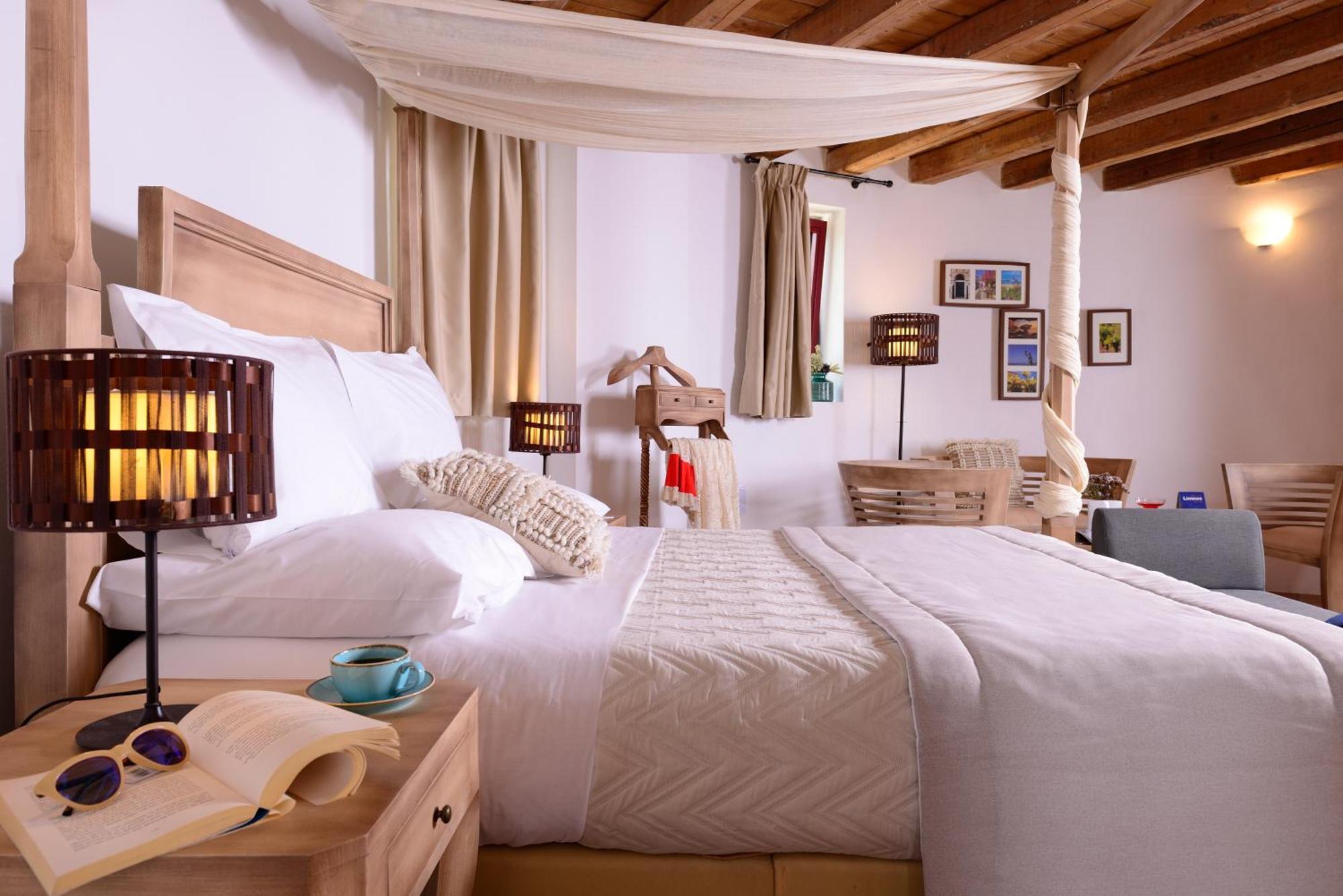 Varos Village Boutique Hotel الغرفة الصورة
